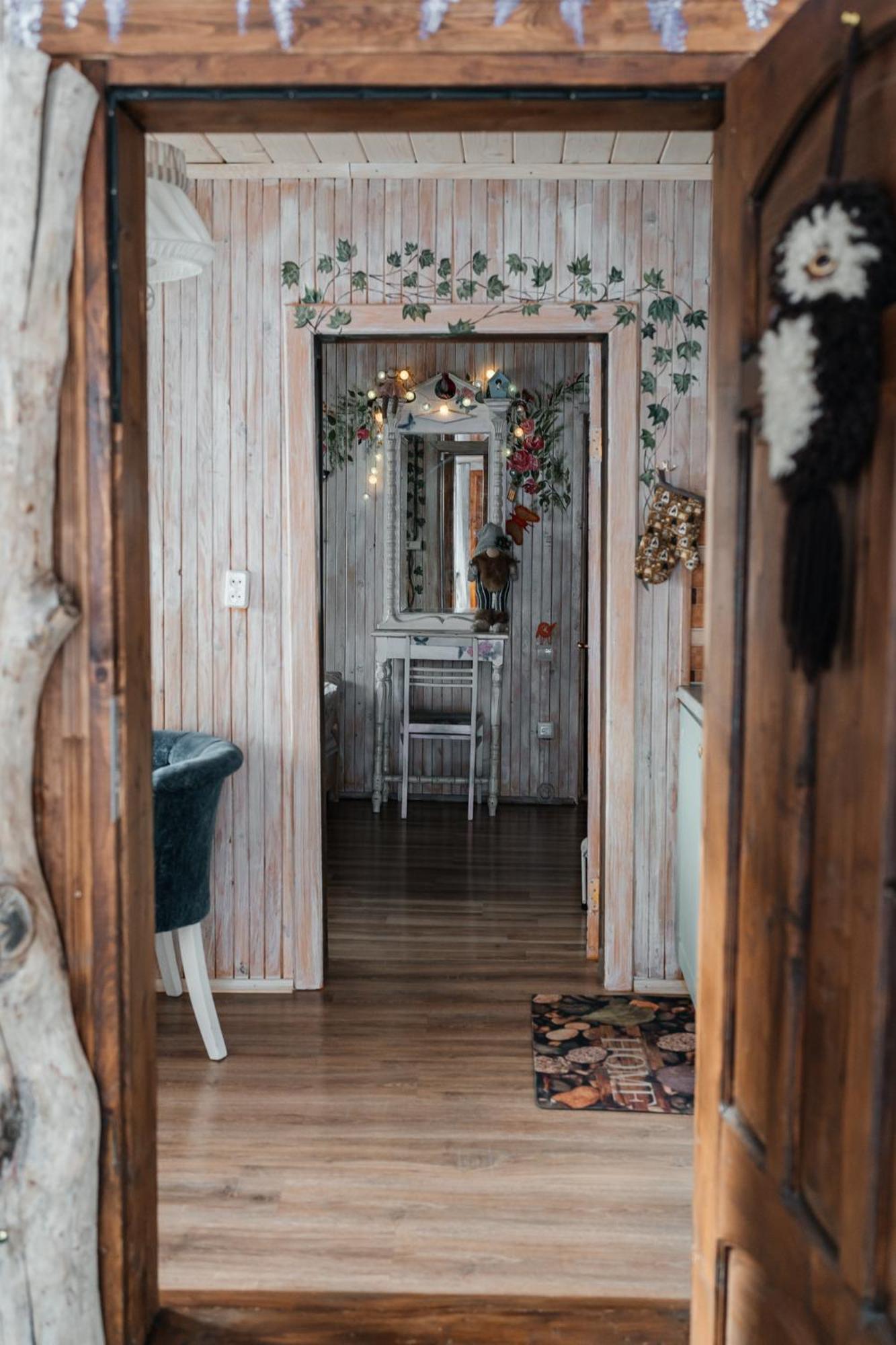 Казковий Дім Та Garden Два Будиночки В Горах З Чаном-Джакузі سلافسكي المظهر الخارجي الصورة